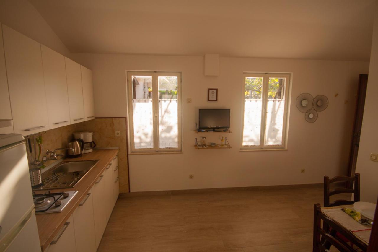 Apartments Cvelic Milovcic Malinska Dış mekan fotoğraf