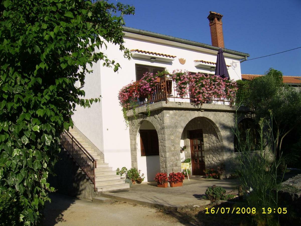 Apartments Cvelic Milovcic Malinska Dış mekan fotoğraf