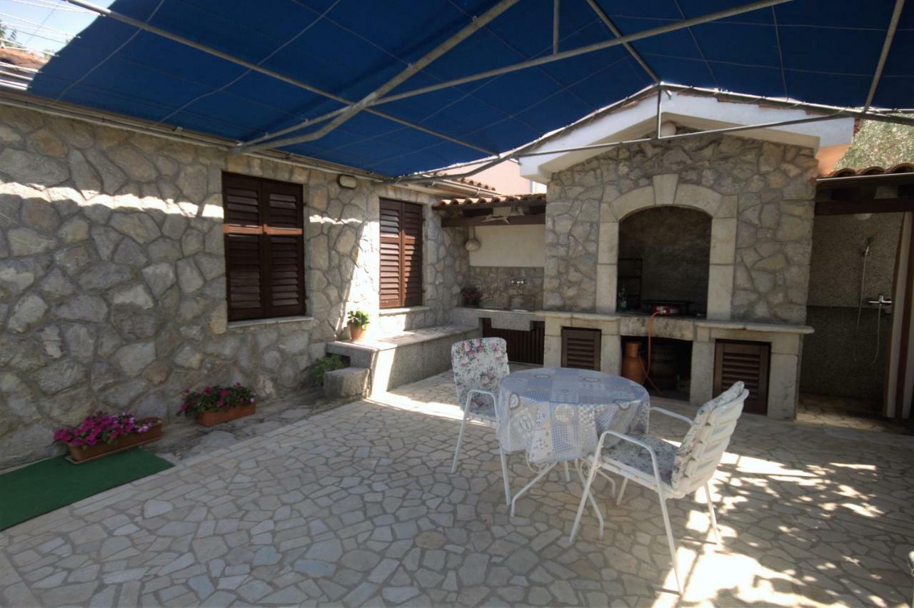 Apartments Cvelic Milovcic Malinska Dış mekan fotoğraf